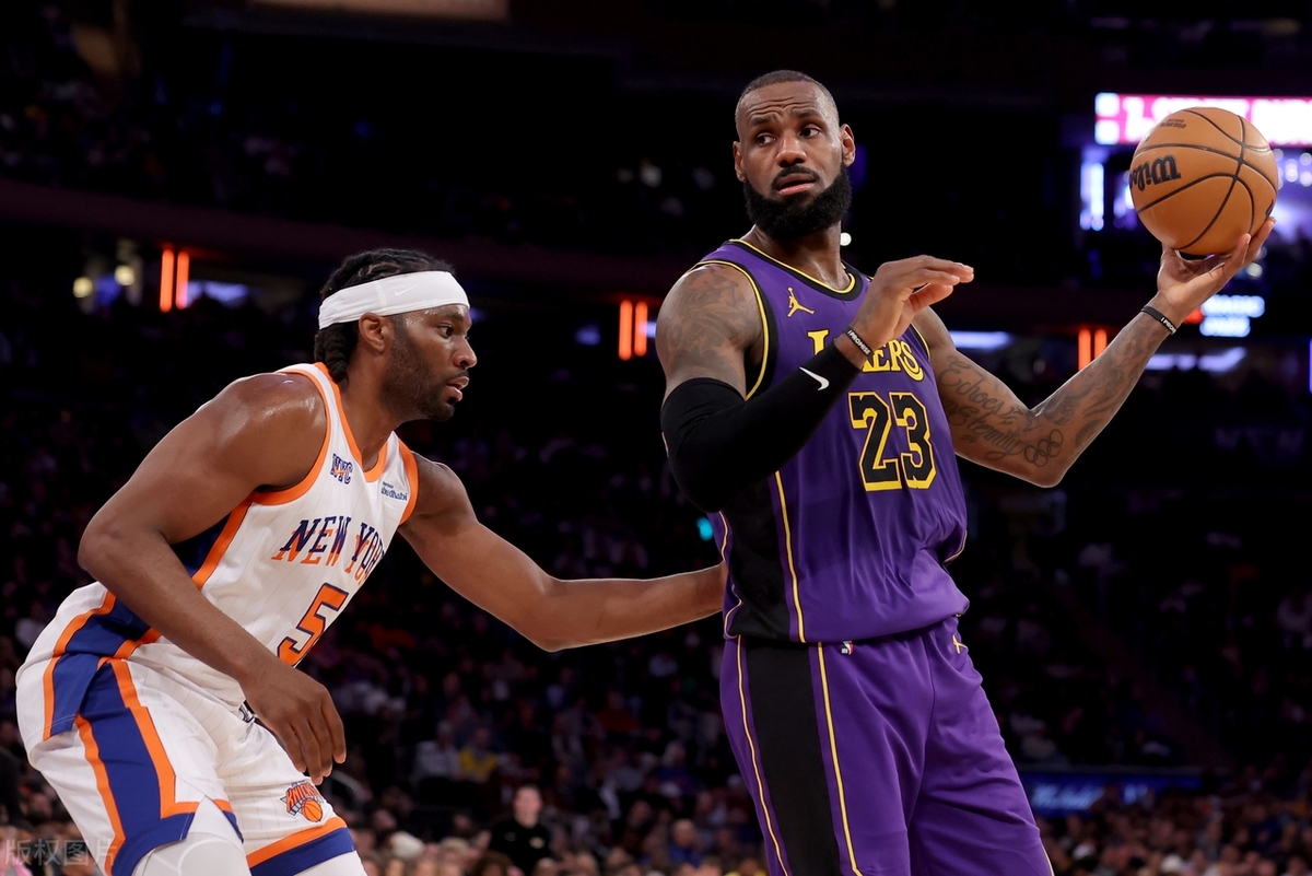 刚刚！莎拉波娃连续十场比赛得分超过败北风云突变纽约尼克斯国际比赛日迎来里程碑，葡萄牙体育转会期遗憾出局